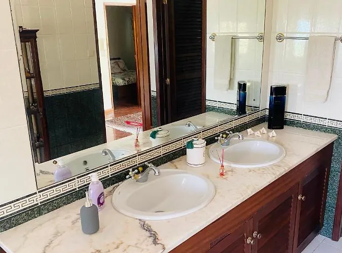 Dmcharme 게스트하우스 *